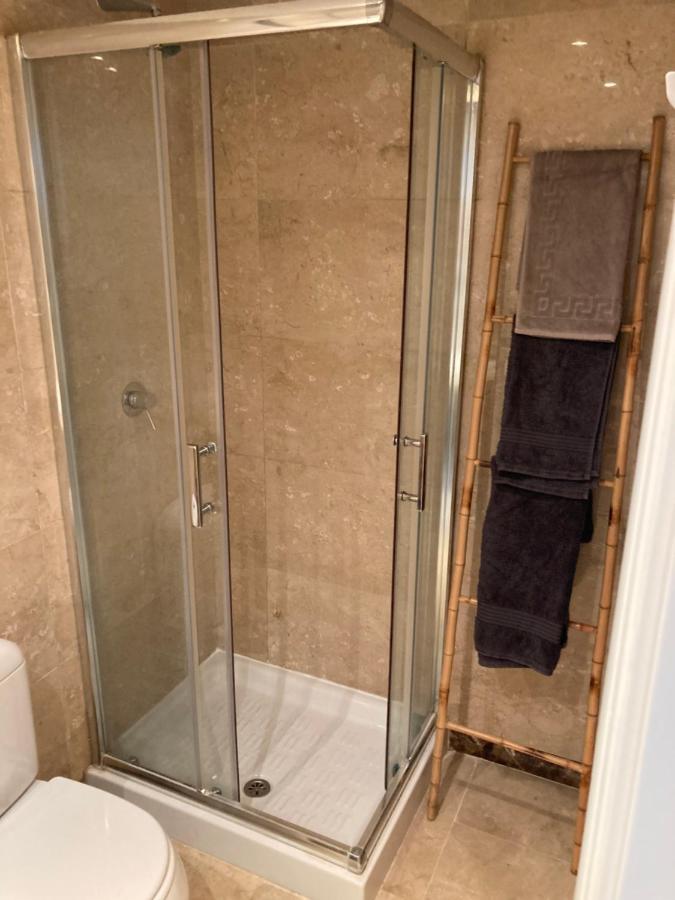 2 Bed Penthouse Apartment Manilva Exteriör bild